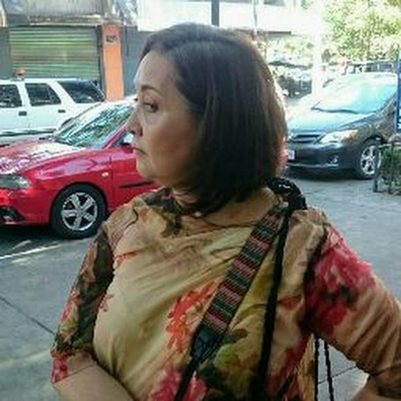 Meet your Posher, Lucia - Picture 1 of 1